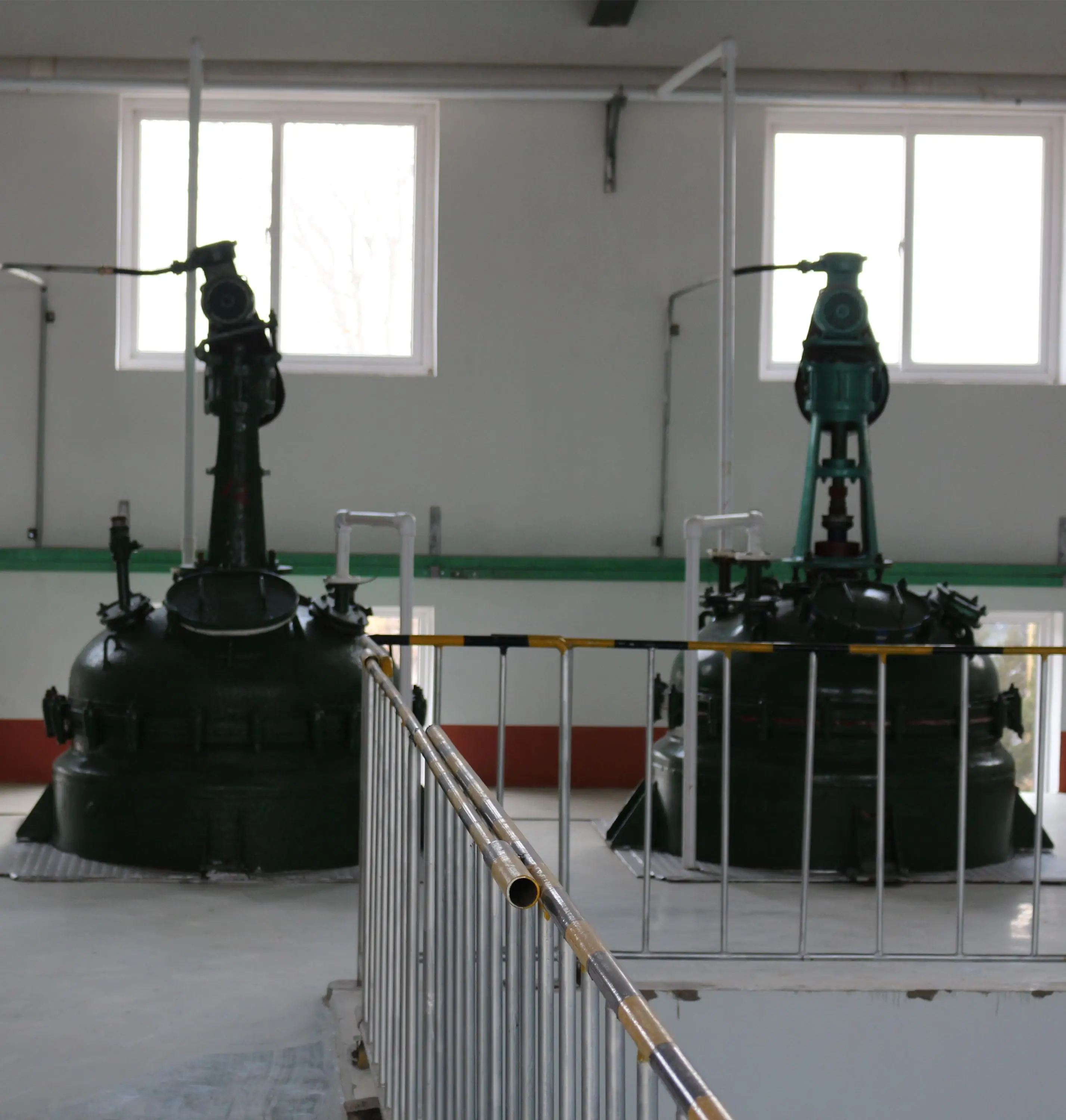 Hydroponic Nutrients Factory competitive good price Liquid seaweed Fertilizer, Alginic acid Liquid fertilizer