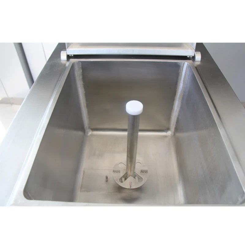 Пастеризатор Carpigiani с большим объемом 120 литра, с водяным охлаждением, 50 Гц/60 Гц