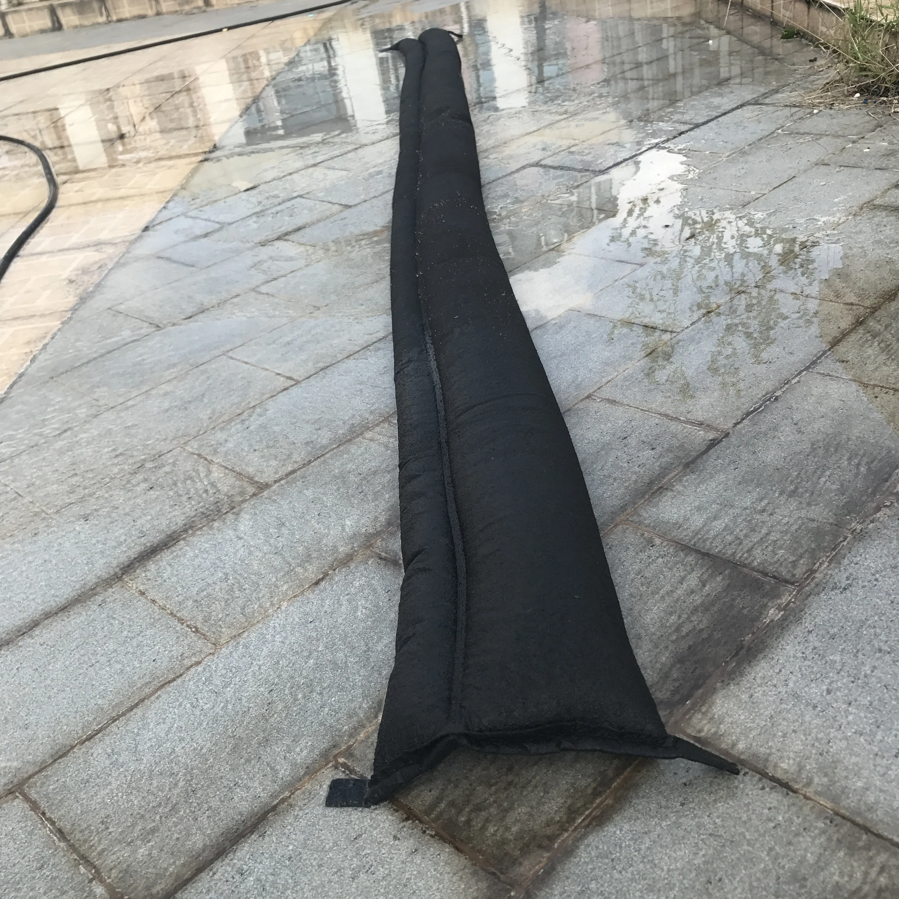 Self inflatable Black Water Safety Flood control Sandbag