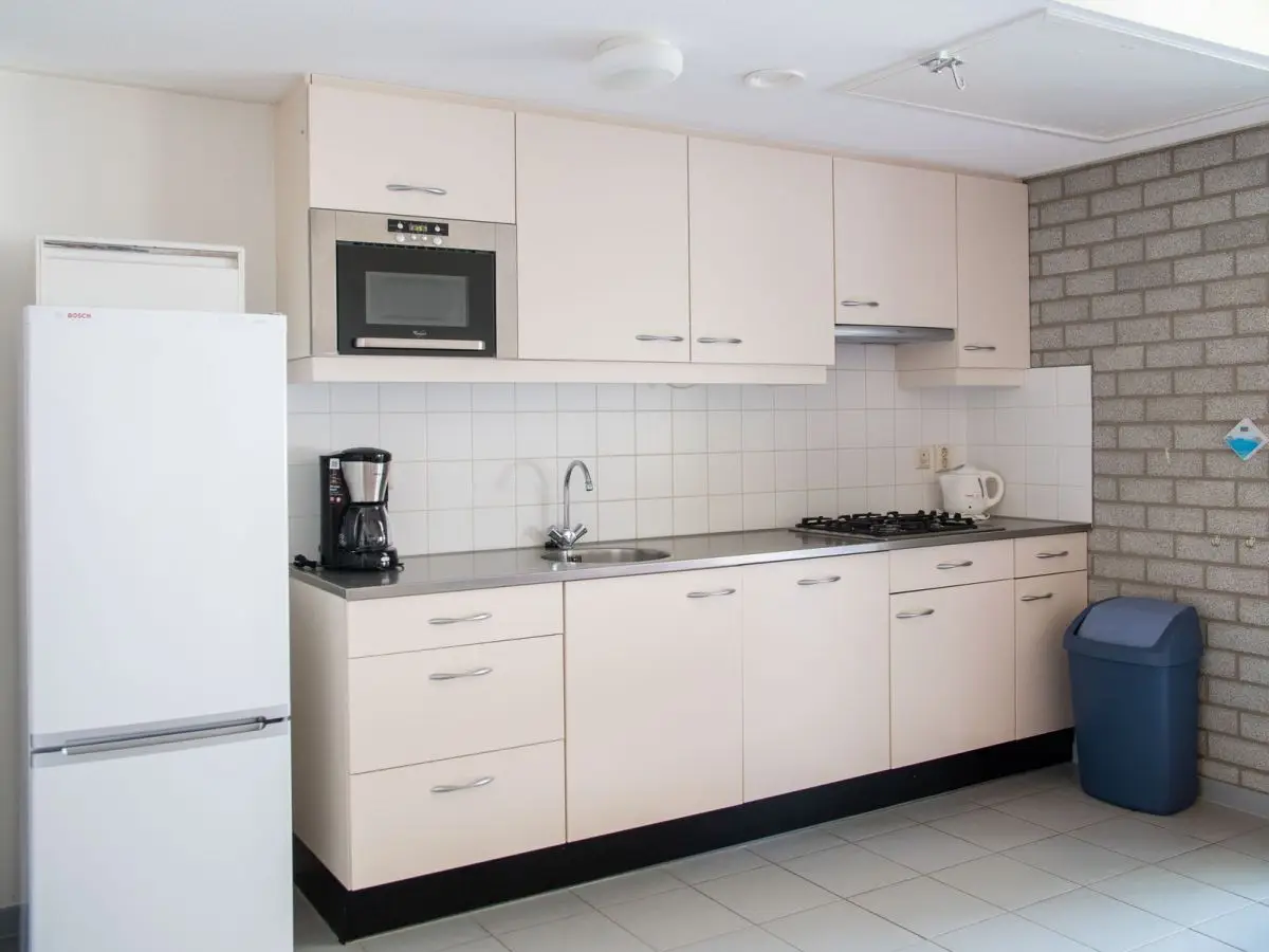 L Shapes Modular Wood Kitchen Cabinet for Small Kitchen Design