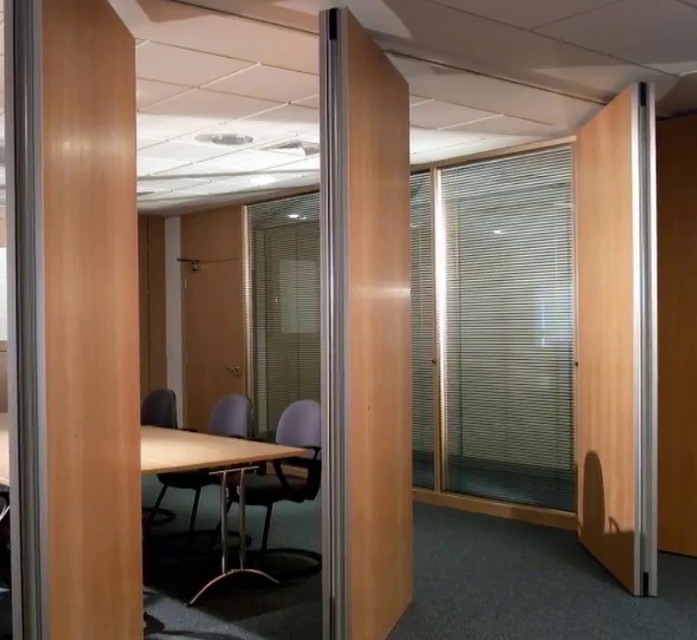 Brunei restaurant sliding folding wall partition Kenya hotel movable wall soundproof wooden folding partition walls