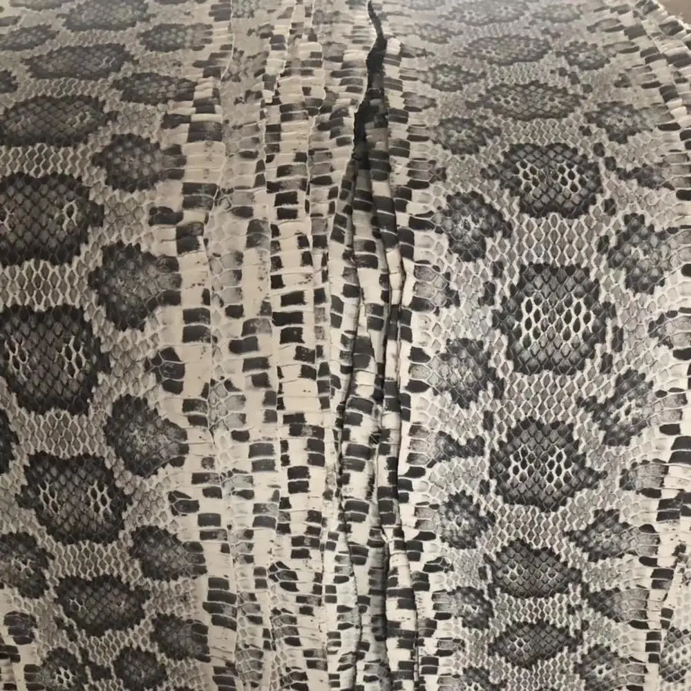 Elaphe Moellendorffi Species natural pattern snake crust skins with big size for shoes