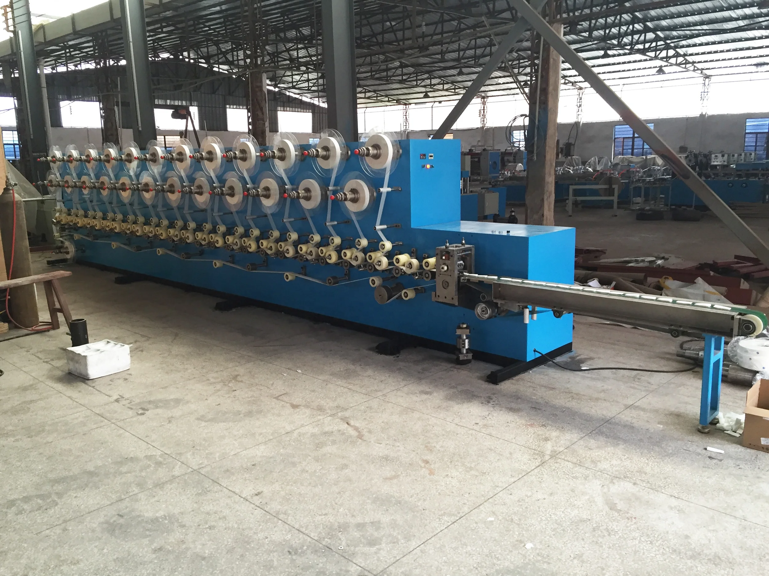 New equipment and high speed automatic rolling paper making machine