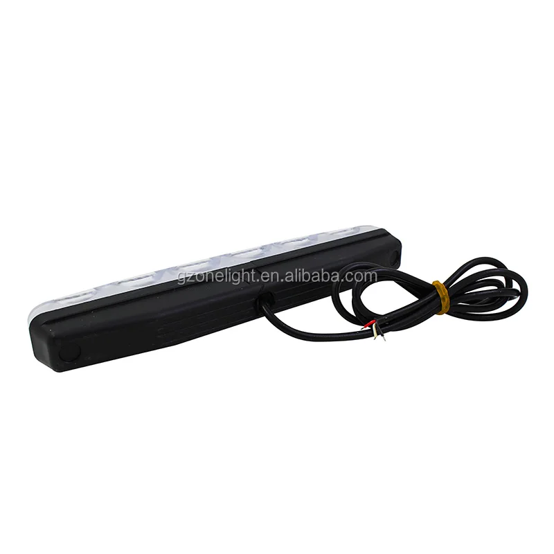 Высокое качество LED DRL дневного света с 12 Вт 720LM комплект (Flow чтобы включить) изменение цвета (белый желтый)