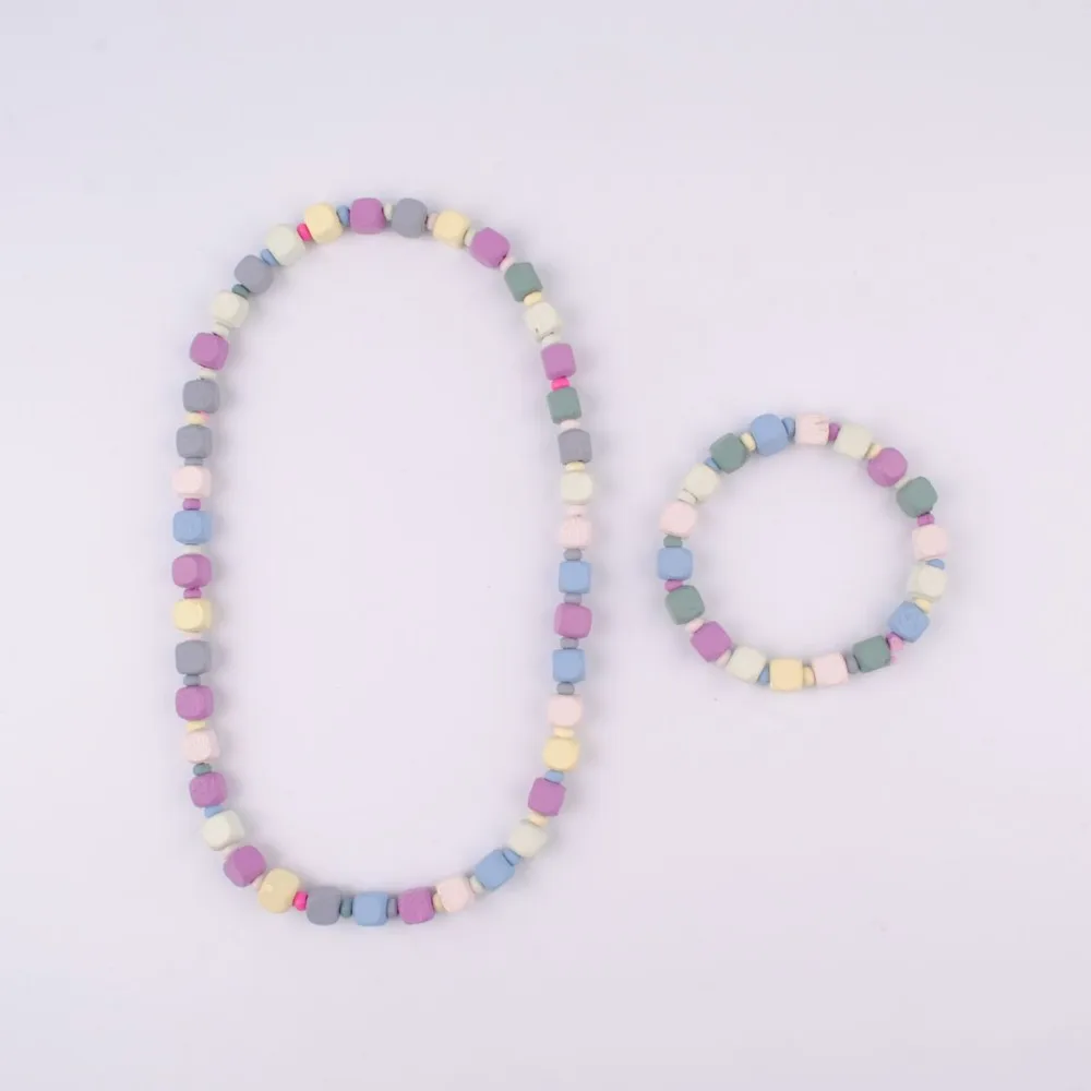 
2015 hot selling fashion kids square beads necklace 