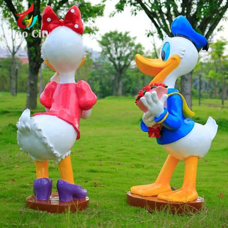 Customized Fiberglass Life Size Donald Duck Statues For amusement parks