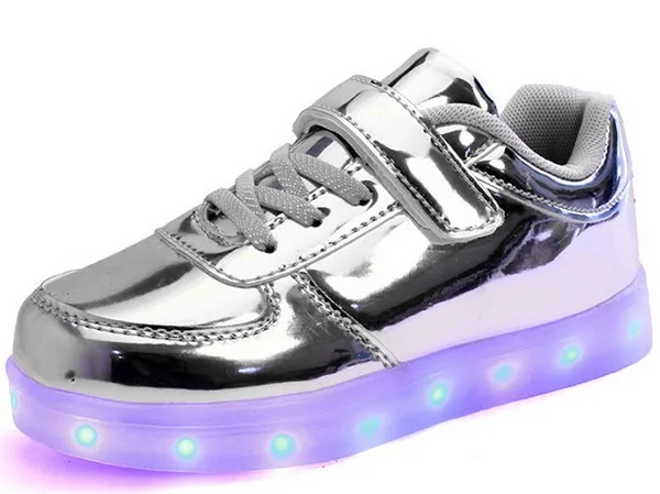 LED shoes with App flashing children kid cool USB shoes,led light up kids shoes app