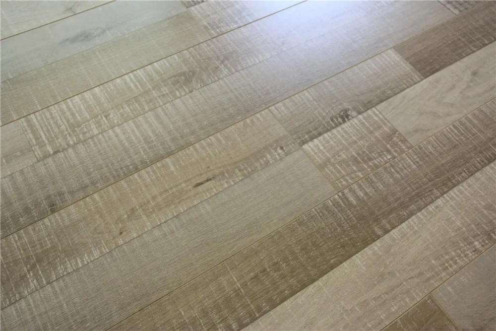 Popular Colors with Good Quality 8mm 12mm AC4 Laminate Flooring