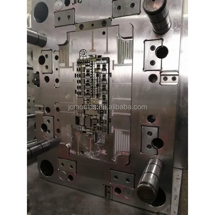 Дешевая резиновая пластиковая пресс-форма для литья под давлением