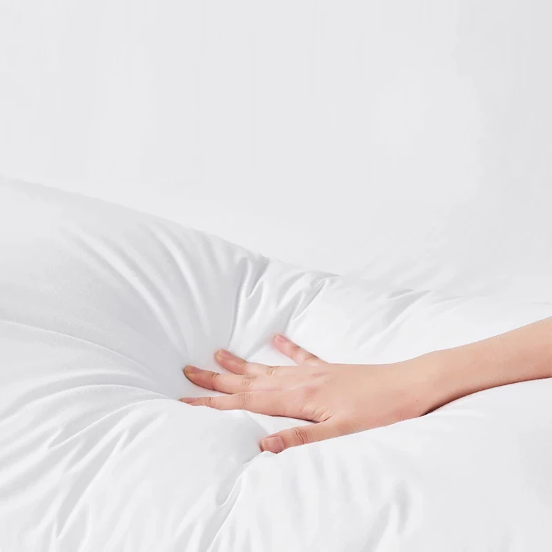 Carefully Crafted Zero Defect White Polyester Microfiber Hotel Collection Bed Pillows for Sleeping