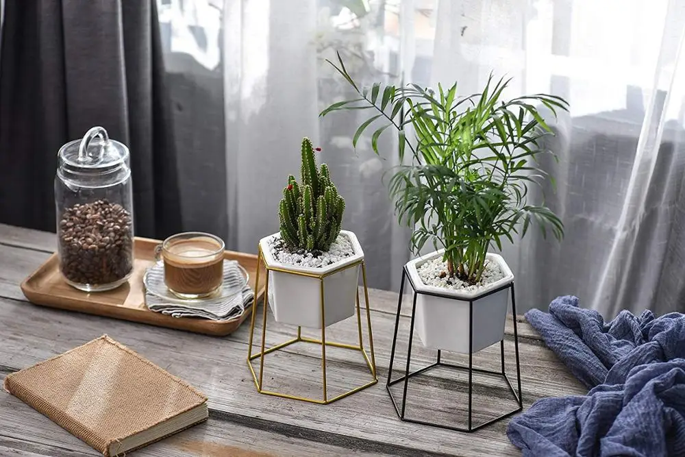 OEM 551-17 Modern Design Gold Hexagon Planter Flower Pot Holder Metal Iron Rack for Succulents Herbs Cactus Plants