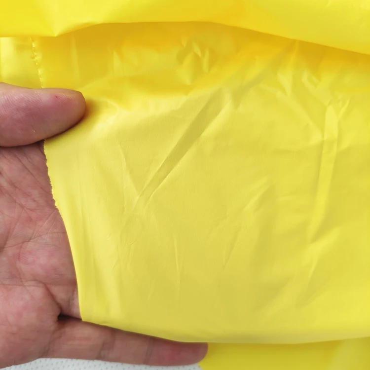Желтая полиэтиленовая Водонепроницаемая дышащая пленка для одноразовой защитной одежды, обуви, сельскохозяйственной сумки, нетканый домашний текстиль, больничный горошек