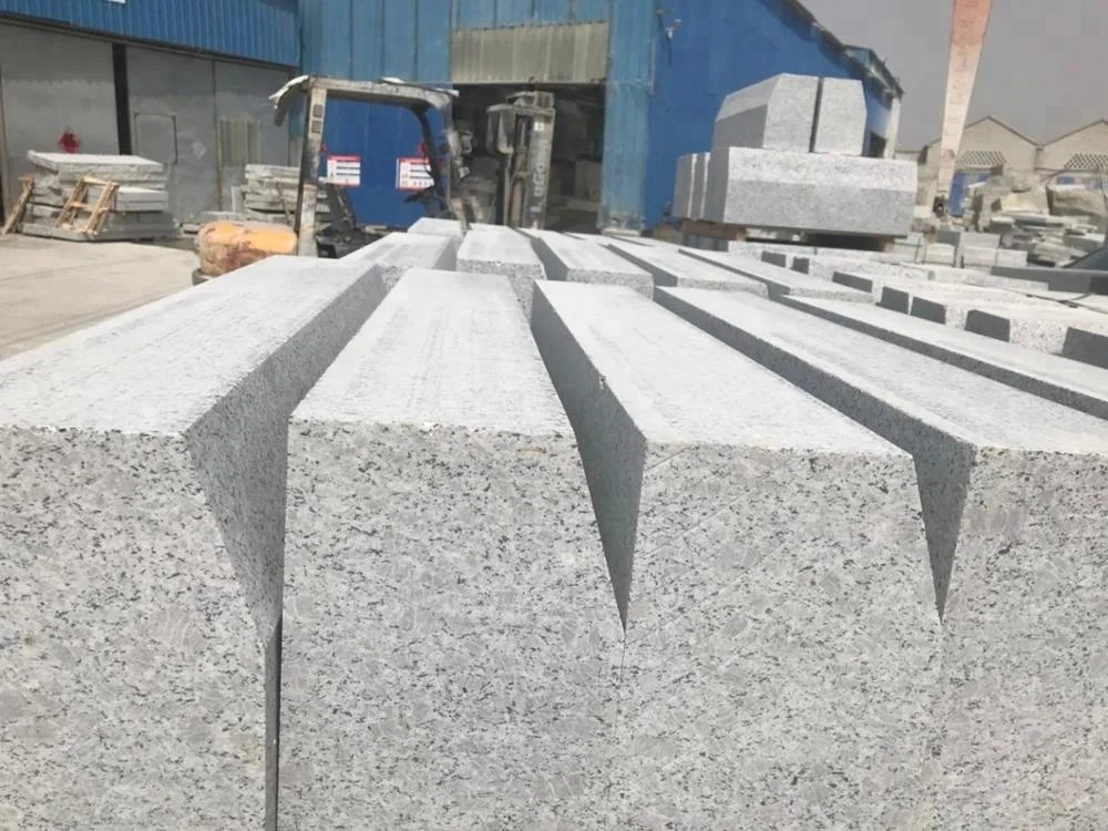 
Cheap Grey Granite G383 Kerbstone Granite Curb Roadside Curbstone 