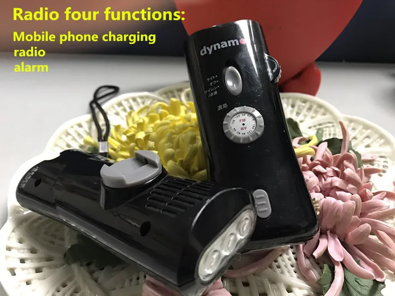 Hand Power LED Flashlight Radio Mini Multifunctional FM Radio Emergency Flashlight Radio