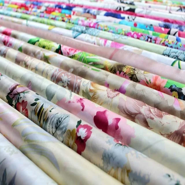 Fonesun-SK831 OEM RTS 100% Silk Customized 25mm Silk Satin Digital Printed Fabric for Clothing