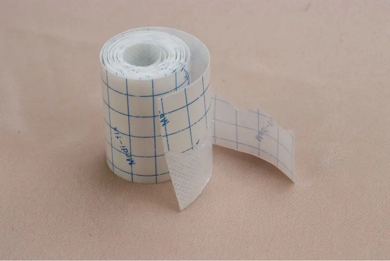 Adhesive non-woven surgical tape roll medical jumbo non-woven roll