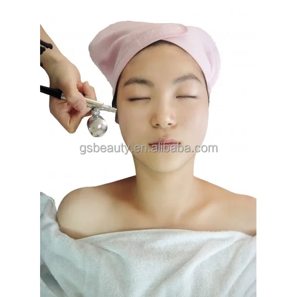 Non-invasive Aqua peel Oxygen Jet Peel Facial Equipment to deep clean by infusing saline and oxygen into the skin