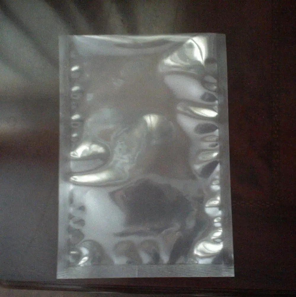 Автоматическая вакуумная машина для производства пакетов