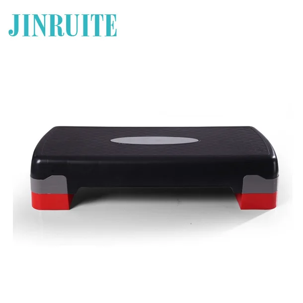 Gym adjustable aerobic stepper/aerobic step board