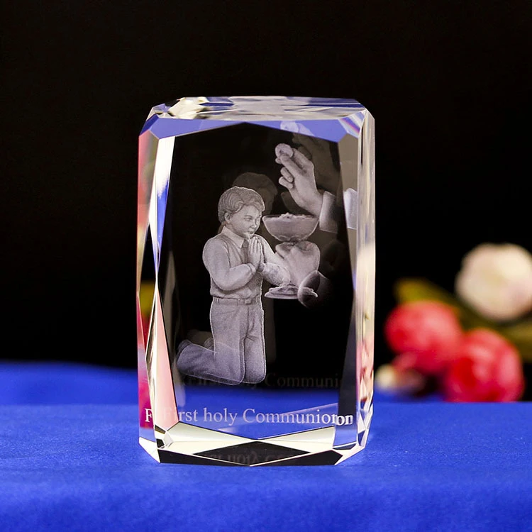 First Communion Gifts for Girls boy Catholic Home Decor k9 crystal craft christian gift souvenir religious 3d laser crystal Cube