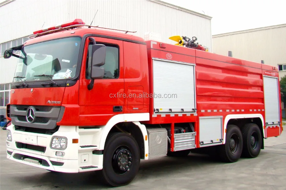 Heavy-duty Water and Foam Fire Truck