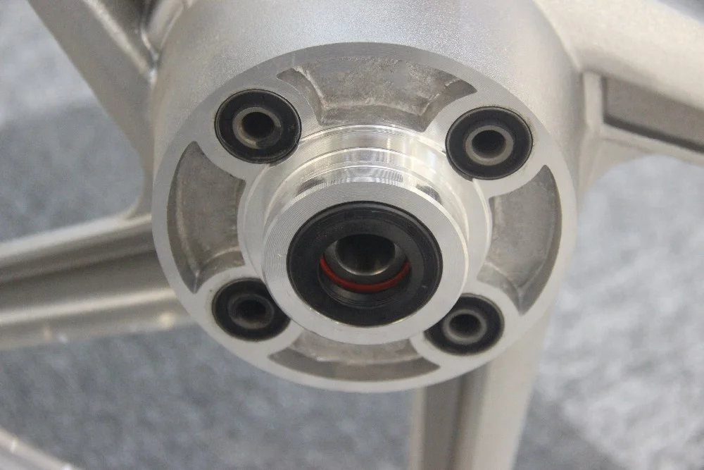 
Factory direct support custom 18 inch motorcycle wheel 