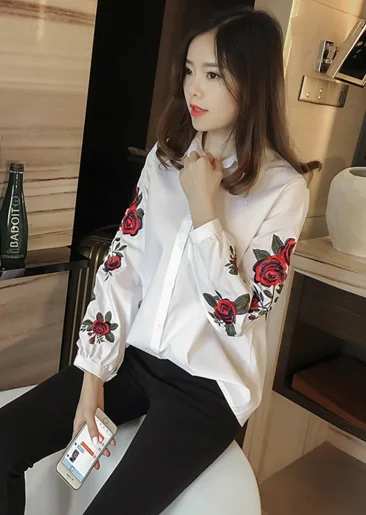 Spring and summer new han fan big code loose fashion stripe embroidery blouse