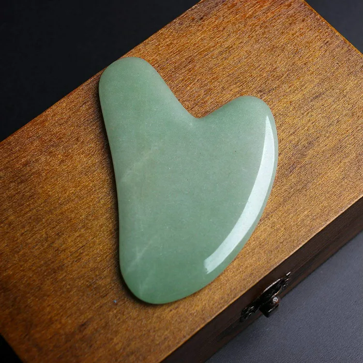 Chinese Traditional Medical Customized Logo Gua Sha Set Green Aventurine Gua Sha Facial Scraping Therapy Tool With Gift Box