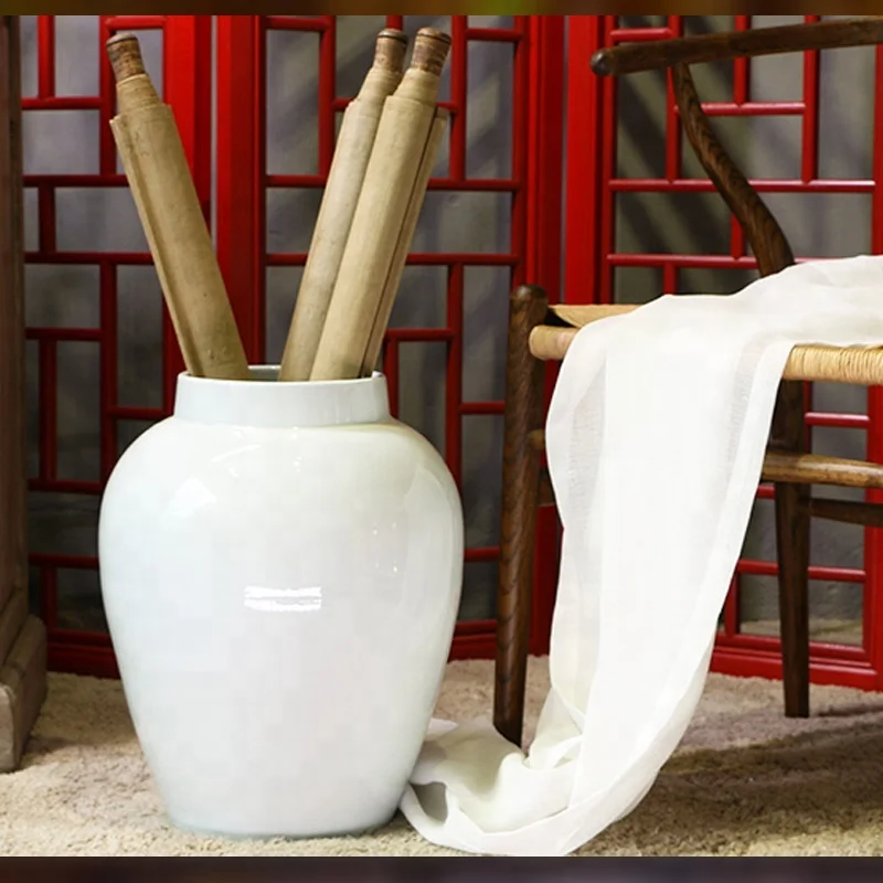 Bule and white porcelain home decorate ,big antique ceramic jar for pictures ,umbrella and fish with good price and high quality