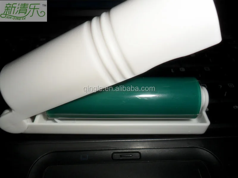 Professional cleaning sticky lint roller set,Cleaning dirt dust brush,Silicon Stick lint Roller