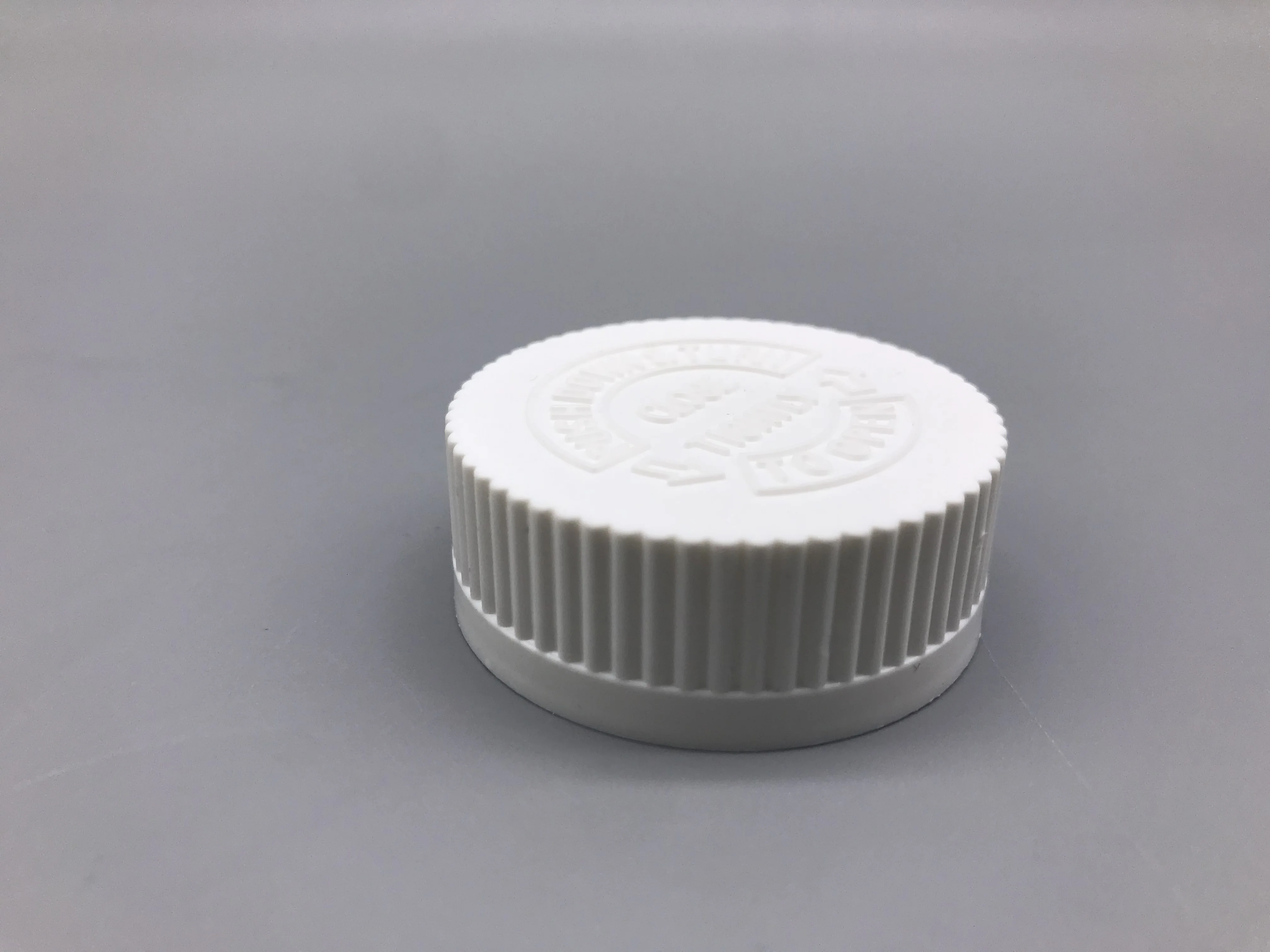 Pharmaceutical bottle package PP Plastic 38mm CRC Child proof cap