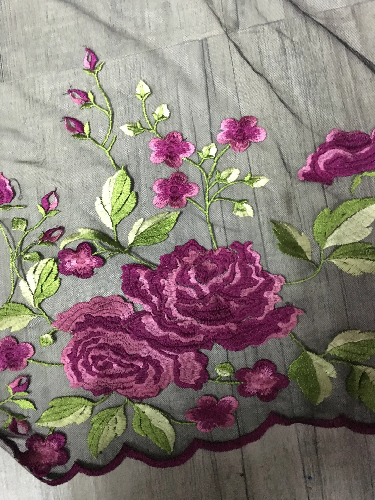 High Quality Wholesale embroidery  flower Mesh Lace Fabric For indian bridal wedding evening dress