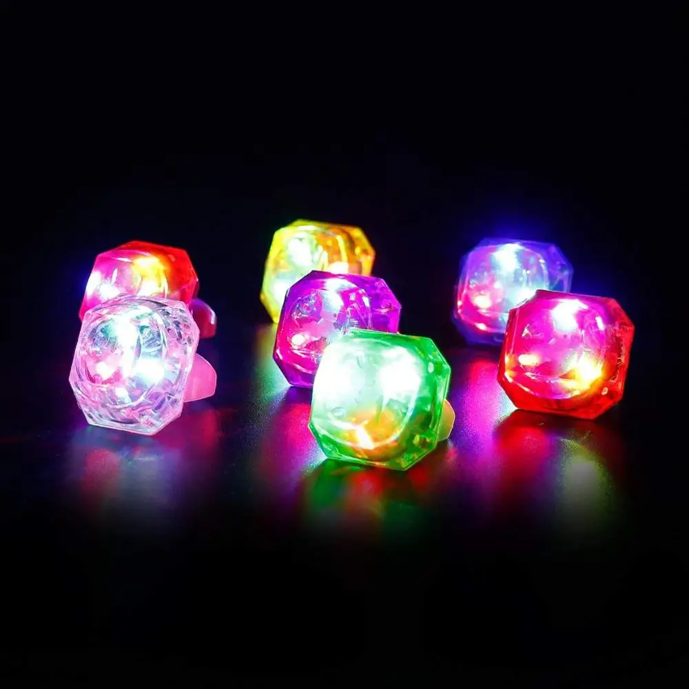 
Large Diamond Ring LED Glow Rings Light Up Flashing Ring Glow In The Dark Toys Bachelorette Birthday Party Favor 