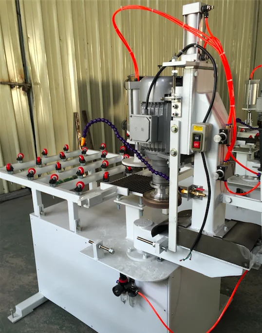 Шлифовальный станок для углов