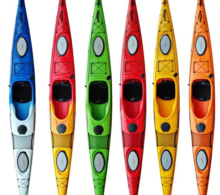 
Cheap plastic 520 cm single person sit in ocean sea canoe/kayak with rudder 