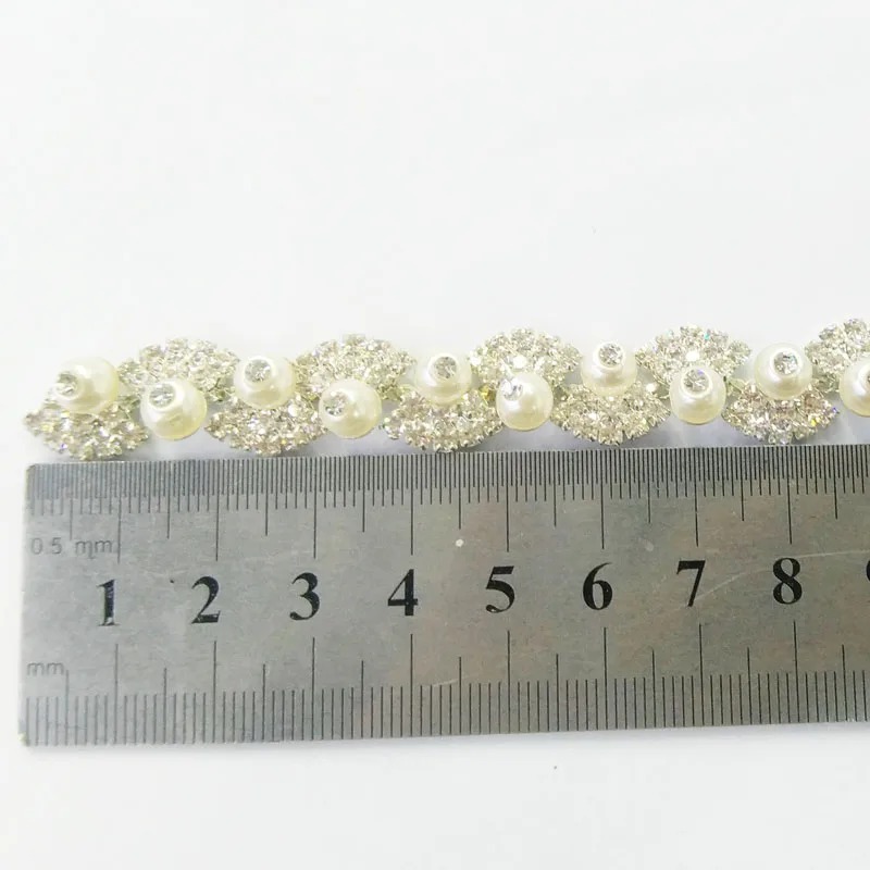 
Factory wholesale crystal strass cup rhinestone pearl rhinestone cup chain 