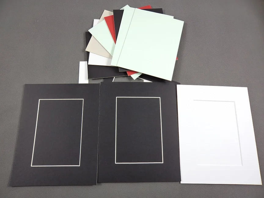 Factory wholesales acid free cheap wedding anniversary picture frames OEM customized matboard  photo frame with stand