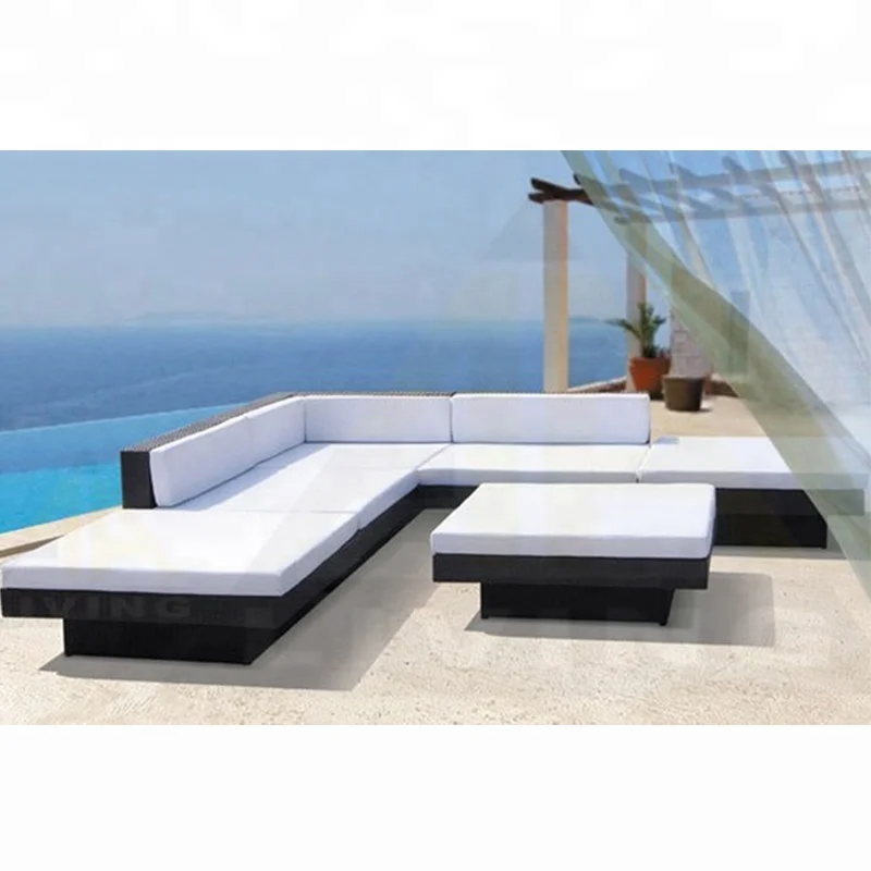 Плетеная мебель для улицы