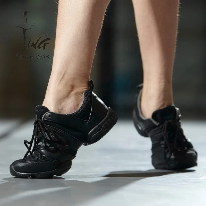 Новые кроссовки для джазовых танцев