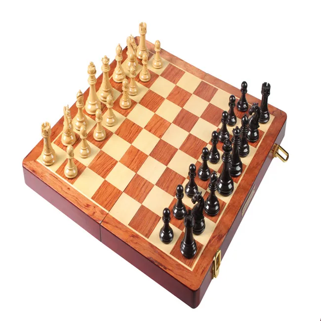 2022 Popular Wooden Chess Game Box Set Board Eco-Friendly Chess Pieces