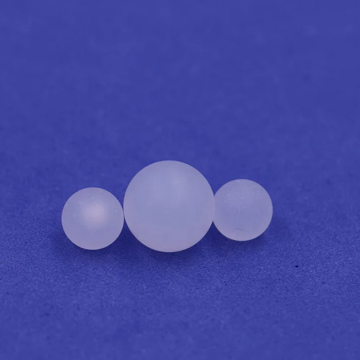 Solid polypropylene PP 2mm clear roll on plastic ball