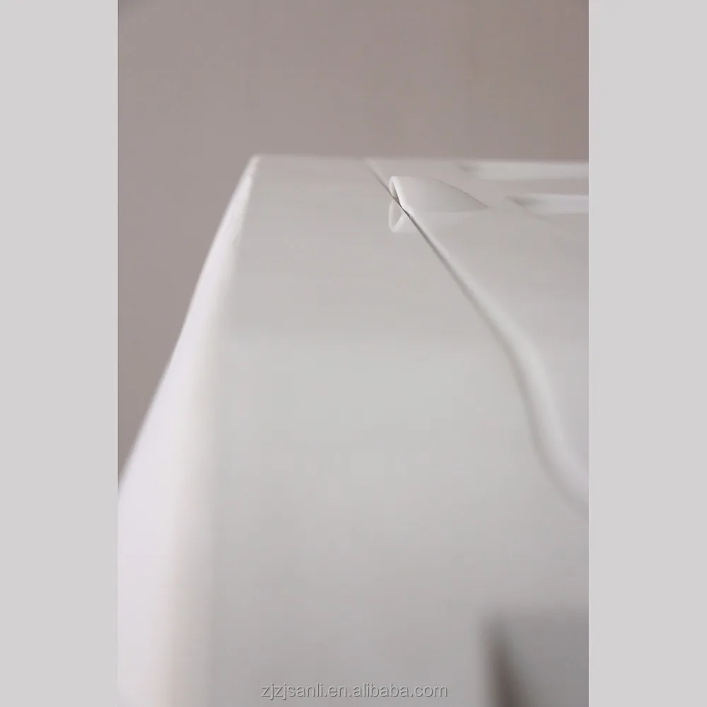 Water hydronic cooling solar power desert Dubai portable evaporative air cooler