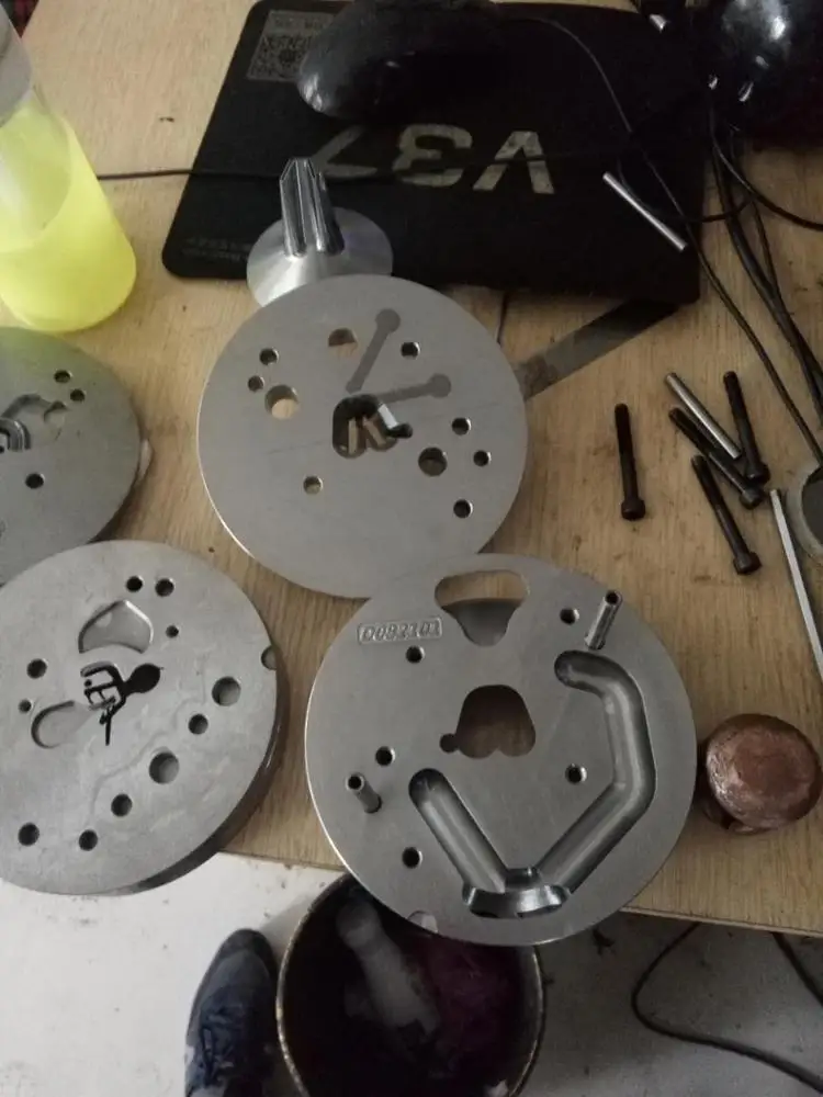 rubber extrusion machine line, rubber profiles making line ; rubber seals making machines, rubber tube making machine line