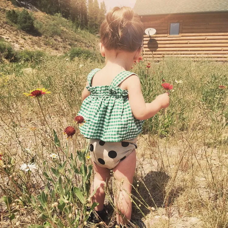 Wholesale baby clothing flutter sleeve linen cotton plaid baby jumpsuit toddler girls romper