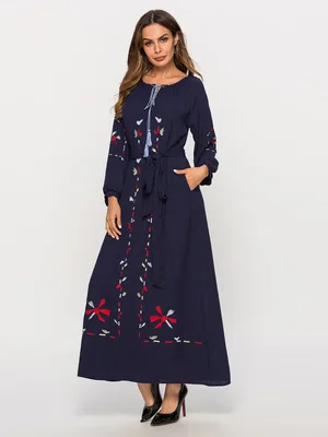 
Lady Loose O-Neck Embroidered Long sleeve Ethnic Muslim Dress 