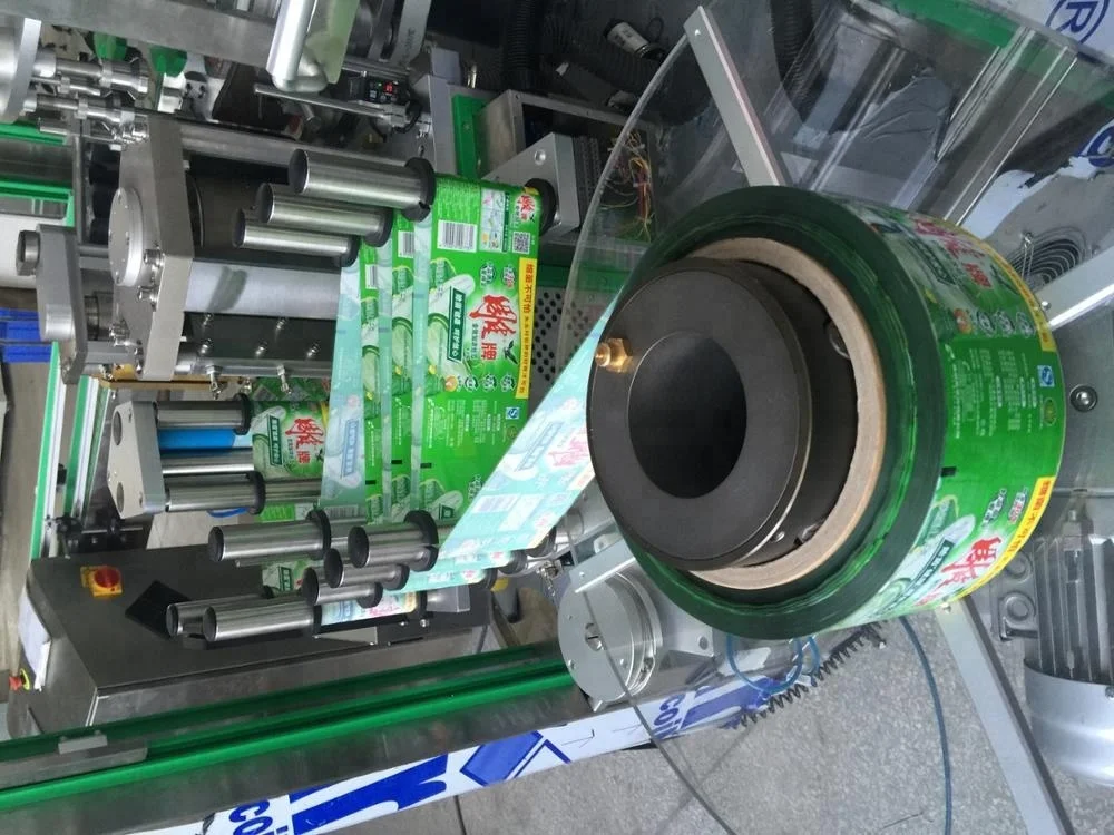 BOPP hot melt glue labeling machine with the capacity of 10,000bph