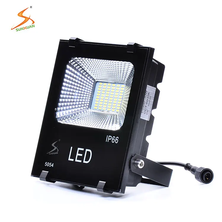 3 Years Warranty UL CE TUV Approved Integrated Remote Control Solar Power LED Flood Lights