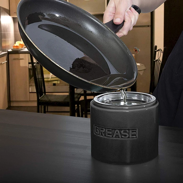 Ceramic Bacon Grease Oil Container Keeper with Metal Stainless Steel Strainer