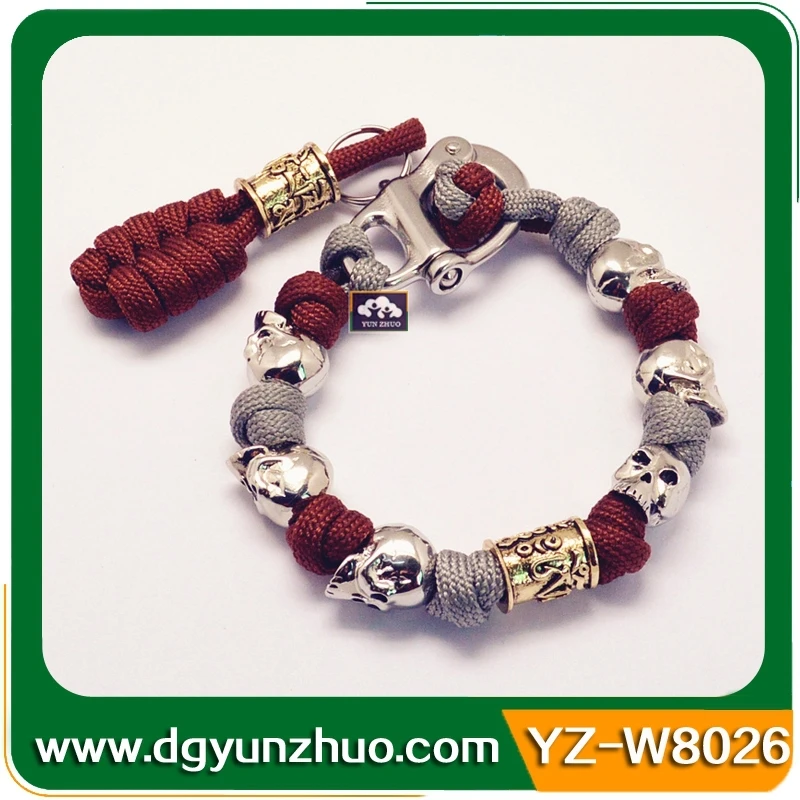 
Metal skull beads with glow in the dark eyes 