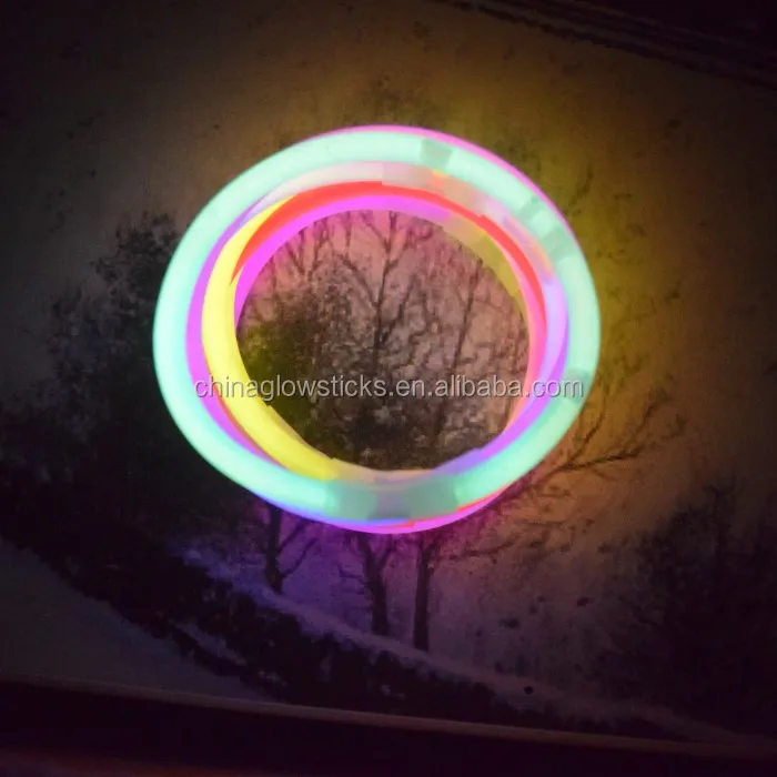 hot sale fluorescent glow sticks light liquids 8 inch glow stick bracelets